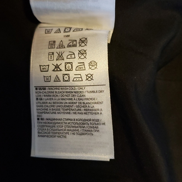 NWT Banana Republic Suit. (Factory Store) - Picture 7 of 7